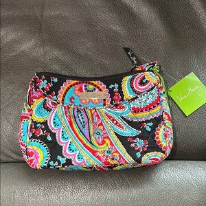 Vera Bradley little crossbody in Parisian paisley